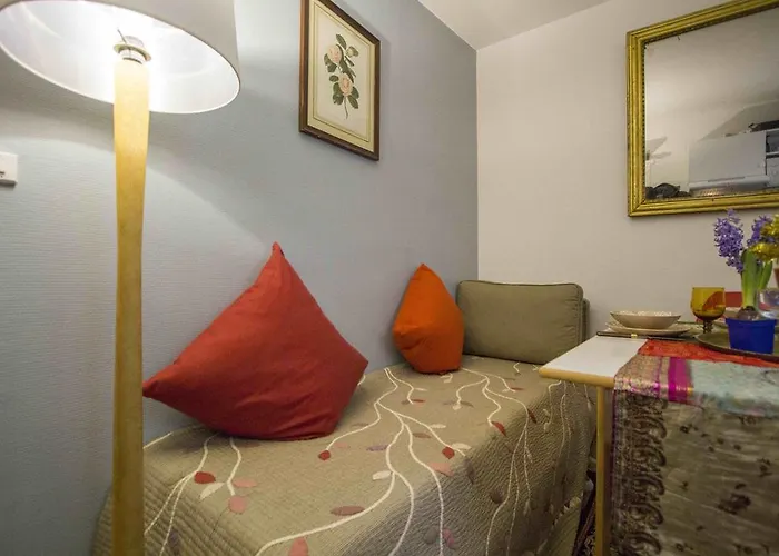 Hôtel des Arts Montmartre Paris